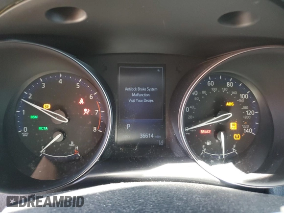 2018 Toyota C-HR XLE with VIN NMTKHMBX5JR042017, listed as a Copart auction lot 57630085 with 36,614 mi miles and Salvage title. Bid and sale history available at DreamBid. Image 9.