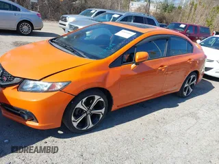 2015 Honda Civic Sedan Si with VIN 2HGFB6E53FH701374, listed as a IAAI auction lot 42051001 with 121,037 mi miles. Bid and sale history available at carsss.com. Image 14.