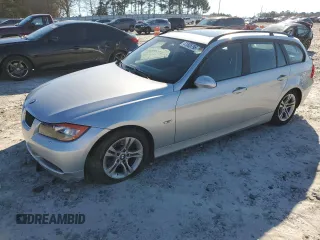 2008 BMW 3 Series 328xi z VIN WBAVT73548FZ37873, wystawiony jako Copart lot #41605795 z przebiegiem 43 445 mil mil oraz Szkoda całkowita • Salvage title. Historia ofert i sprzedaży dostępna na DreamBid. Obrazek 1.