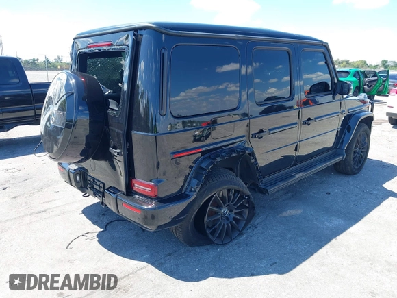 2024 Mercedes-Benz G 550 with VIN W1NYC6BJ6RX510367, listed as a IAAI auction lot 41894397 with 4,886 mi miles and . Bid and sale history available at DreamBid. Image 4.