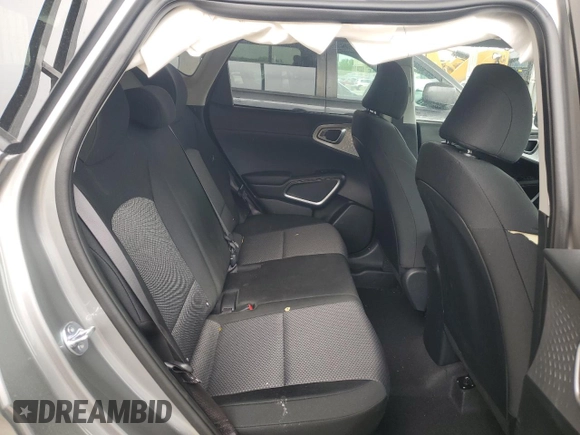 2025 Kia Soul LX with VIN KNDJ23AU1S7934874, listed as a Copart auction lot 54607165 with 7,784 mi miles and Clean Title. Bid and sale history available at DreamBid. Image 10.