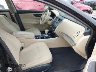 2015 Nissan Altima 2.5 SV with VIN 1N4AL3AP7FC582717, listed as a IAAI auction lot 42073631 with 137,788 mi miles. Bid and sale history available at carsss.com. Image 5.