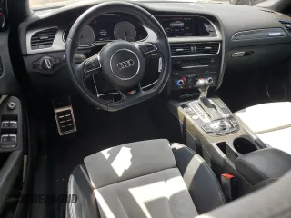 2015 Audi S4 Premium Plus z VIN WAUBGAFL1FA039062, wystawiony jako Copart lot #59089475 z przebiegiem 84 086 mil mil oraz Szkoda całkowita • Salvage title. Historia ofert i sprzedaży dostępna na DreamBid. Obrazek 8.