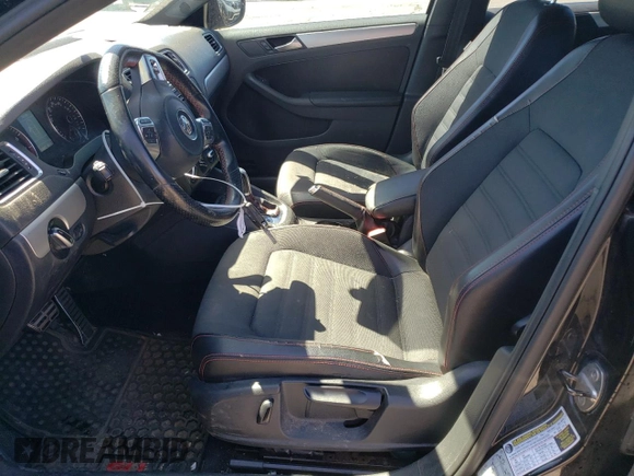 2013 Volkswagen Jetta GLI Autobahn с VIN 3VW467AJ2DM265082, выставлен на аукционе Copart как лот 60463934 с пробегом 214 483 миль миль и Списание • Salvage title. История ставок и продаж доступна на DreamBid. Изображение 7.