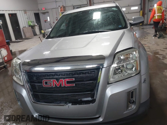 2010 GMC Terrain SLE-2 z VIN 2CTFLEEW0A6391742, wystawiony jako IAAI lot #41607448 z przebiegiem 181 922 mil mil oraz . Historia ofert i sprzedaży dostępna na DreamBid. Obrazek 12.