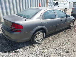 2004 Dodge Stratus SE with VIN 1B3EL36X74N170434, listed as a IAAI auction lot 42035882 with Not Provided miles and . Bid and sale history available at DreamBid. Image 4.