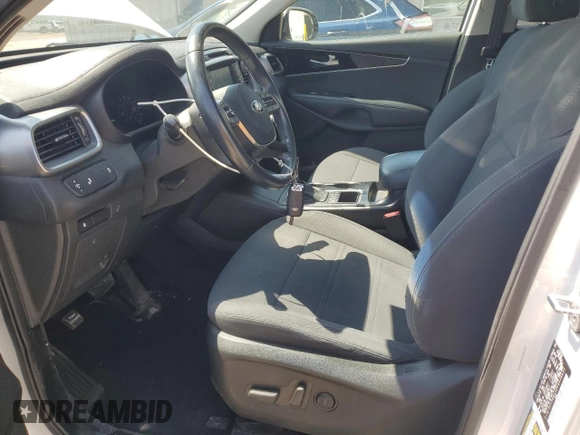 2019 Kia Sorento LX with VIN 5XYPGDA32KG439451, listed as a Copart auction lot 53784265 with 73,420 mi miles and Salvage Title. Bid and sale history available at carsss.com. Image 7.