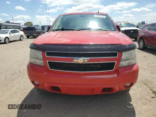 2010 Chevrolet Avalanche LT with VIN 3GNVKFE05AG157345, listed as a Copart auction lot 58083315 with 186,530 mi miles and Salvage title. Bid and sale history available at DreamBid. Image 5.