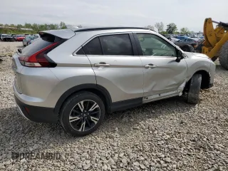 2023 Mitsubishi Eclipse Cross SE z VIN JA4ATWAA6PZ038113, wystawiony jako Copart lot #52232905 z przebiegiem 46 904 mil mil oraz Szkoda całkowita • Salvage title. Historia ofert i sprzedaży dostępna na DreamBid. Obrazek 3.