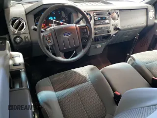 2016 Ford F-250 XLT z VIN 1FT7X2A68GED30460, wystawiony jako Copart lot #55770325 z przebiegiem 296 320 mil mil oraz Czysty tytuł • Clean title. Historia ofert i sprzedaży dostępna na DreamBid. Obrazek 8.