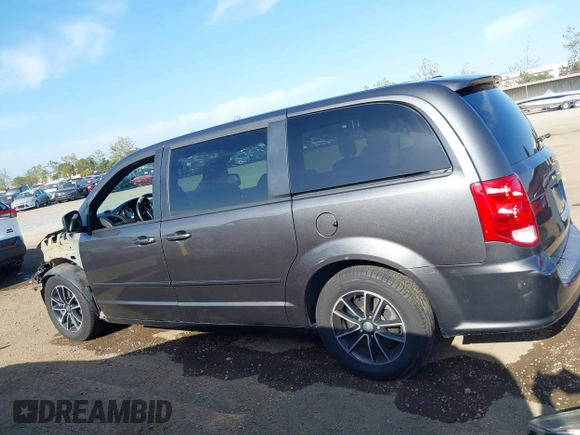 2016 Dodge Grand Caravan SE with VIN 2C4RDGBG9GR258788, listed as a IAAI auction lot 42041562 with 88,004 mi miles and . Bid and sale history available at DreamBid. Image 15.