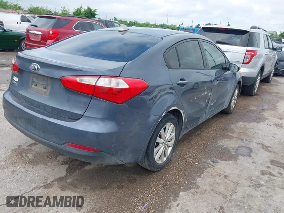 2014 Kia Forte LX with VIN KNAFX4A62E5221011, listed as a IAAI auction lot 42063598 with 187,649 mi miles. Bid and sale history available at carsss.com. Image 4.