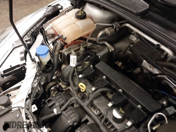2015 Ford Focus SE with VIN 1FADP3F28FL357382, listed as a IAAI auction lot 41223441 with 47,682 mi miles. Bid and sale history available at carsss.com. Image 6.