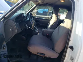 2002 Ford Ranger XLT Appearance with VIN 1FTYR14E42PB30443, listed as a Copart auction lot 74099904 with 272,803 mi miles and Clean Title. Bid and sale history available at carsss.com. Image 7.