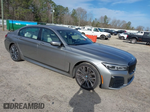 2022 BMW 7 Series 740i with VIN WBA7T2C06NCH23175, listed as a IAAI auction lot 41752367 with 112,979 mi miles and . Bid and sale history available at carsss.com. Image 1.