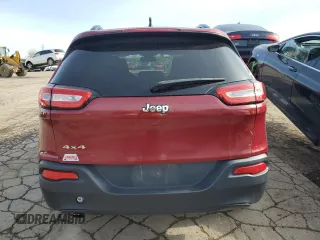 2016 Jeep Cherokee Sport with VIN 1C4PJMAB8GW187465, listed as a Copart auction lot 43308185 with 118,099 mi miles and Clean Title. Bid and sale history available at carsss.com. Image 6.