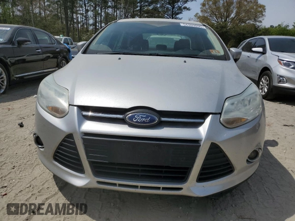 2012 Ford Focus SE with VIN 1FAHP3F22CL103857, listed as a Copart auction lot 54409895 with 153,744 mi miles and Salvage Title. Bid and sale history available at carsss.com. Image 5.