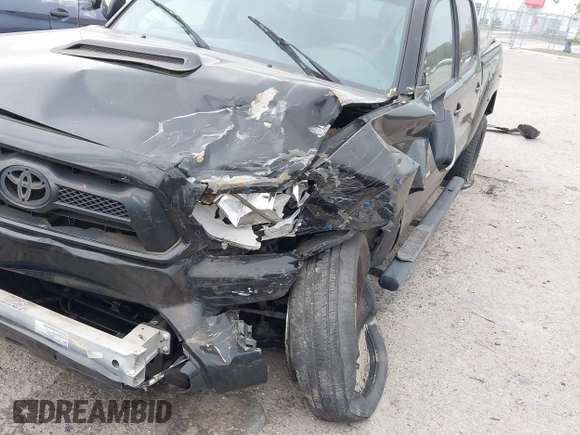 2013 Toyota Tacoma with VIN 3TMMU4FN5DM052257, listed as a IAAI auction lot 41260265 with 121,882 mi miles. Bid and sale history available at carsss.com. Image 6.