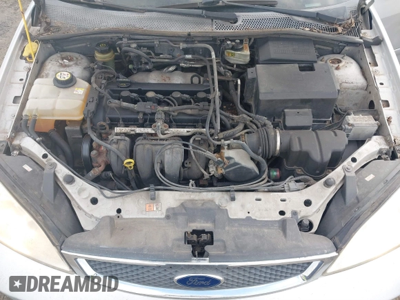 2005 Ford Focus S with VIN 1FAFP34N15W223557, listed as a IAAI auction lot 41814646 with 225,502 mi miles. Bid and sale history available at carsss.com. Image 10.