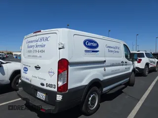 2017 Ford Transit z VIN 1FTYR1YM1HKB36417, wystawiony jako IAAI lot #42617602 z przebiegiem 96 942 mil mil oraz . Historia ofert i sprzedaży dostępna na DreamBid. Obrazek 48.