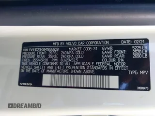 2021 Volvo XC60 Momentum with VIN YV4102DK6M1826828, listed as a IAAI auction lot 40603154 with 58,124 mi miles and . Bid and sale history available at DreamBid. Image 9.
