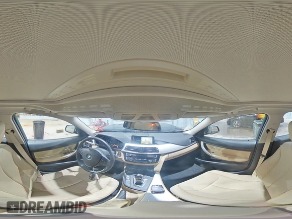 2018 BMW 3 Series 320i xDrive with VIN WBA8E5G52JNU46686, listed as a Copart auction lot 81999984 with 121,394 mi miles and Salvage Title. Bid and sale history available at carsss.com. Image 14.