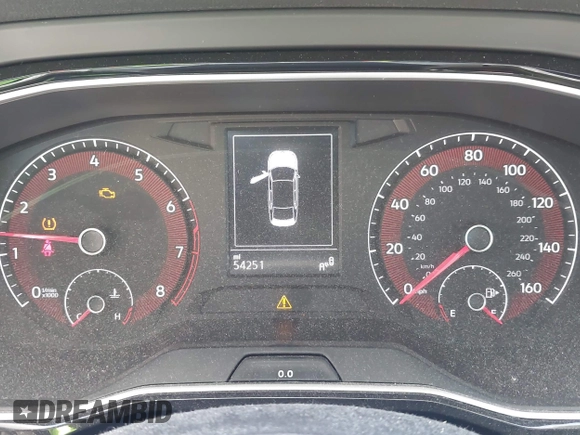 2020 Volkswagen Jetta S z VIN 3VWCB7BU8LM008555, wystawiony jako IAAI lot #41986229 z przebiegiem 54 251 mil mil oraz . Historia ofert i sprzedaży dostępna na DreamBid. Obrazek 7.