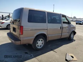 2005 GMC Safari with VIN 1GKDM19X75B503584, listed as a Copart auction lot 50274275 with 141,787 mi miles and Salvage Title. Bid and sale history available at carsss.com. Image 3.