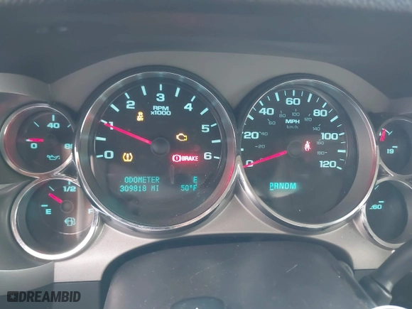 2012 Chevrolet Silverado 1500 LT with VIN 1GCRCSE01CZ332418, listed as a IAAI auction lot 41861959 with 309,818 mi miles. Bid and sale history available at carsss.com. Image 7.
