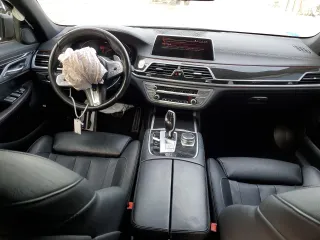 2020 BMW 7 Series 740i with VIN WBA7T2C06LCD15613, listed as a Copart auction lot 42206705 with 76,520 mi miles and Salvage Title. Bid and sale history available at carsss.com. Image 8.
