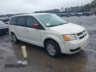 2009 Dodge Grand Caravan SE z VIN 2D8HN44E59R686932, wystawiony jako IAAI lot #41980994 z przebiegiem Nie podano mil oraz . Historia ofert i sprzedaży dostępna na DreamBid. Obrazek 1.