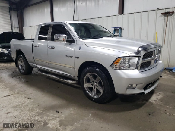 2009 Dodge Ram 1500 ST with VIN 1D3HB18T89S780694, listed as a Copart auction lot 82436214 with 152,727 mi miles and Salvage Title. Bid and sale history available at carsss.com. Image 4.