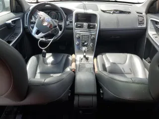 2015 Volvo XC60 3.2L Platinum with VIN YV4940RD3F2599696, listed as a Copart auction lot 54348964 with 48,477 mi miles. Bid and sale history available at carsss.com. Image 8.