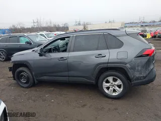 2020 Toyota RAV4 XLE with VIN 2T3P1RFV4LW131273, listed as a IAAI auction lot 41434932 with 55,311 mi miles. Bid and sale history available at carsss.com. Image 14.