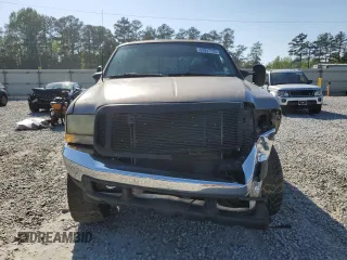 2003 Ford F-350 XL with VIN 1FTSW31F63EA39632, listed as a Copart auction lot 52947705 with 372,288 mi miles and Salvage title. Bid and sale history available at DreamBid. Image 5.
