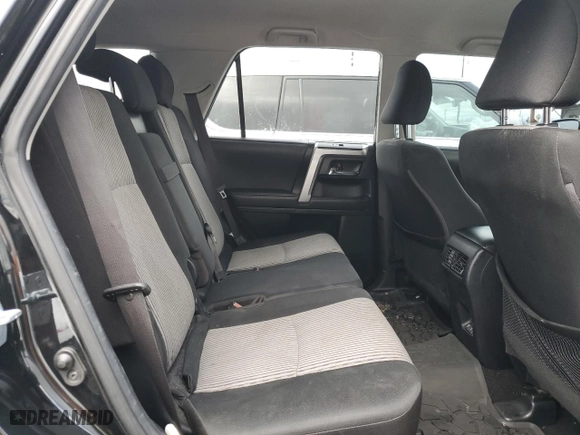 2021 Toyota 4Runner SR5 with VIN JTEEU5JR7M5247640, listed as a Copart auction lot 44445845 with 81,958 mi miles and Salvage Title. Bid and sale history available at carsss.com. Image 11.