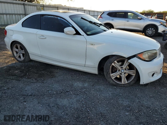 2013 BMW 1 Series 128i with VIN WBAUP7C58DVP25073, listed as a Copart auction lot 86565914 with Not Provided miles and Salvage Title. Bid and sale history available at carsss.com. Image 4.