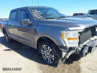 2021 Ford F-150 XL with VIN 1FTEW1CP2MFC27115, listed as a IAAI auction lot 41488090 with 86,880 mi miles. Bid and sale history available at carsss.com. Image 1.