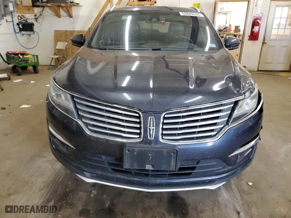 2015 Lincoln MKC with VIN 5LMTJ2AH7FUJ29390, listed as a Copart auction lot 53824535 with 127,552 mi miles and Clean Title. Bid and sale history available at carsss.com. Image 5.