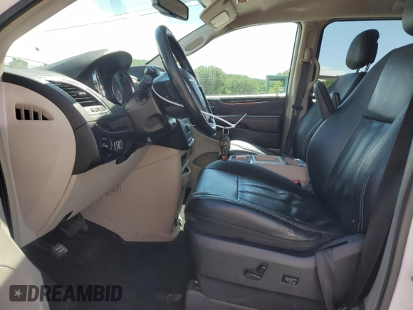 2014 Chrysler Town & Country Touring with VIN 2C4RC1BG9ER446515, listed as a Copart auction lot 56433365 with 336,343 mi miles and Clean Title. Bid and sale history available at DreamBid. Image 7.
