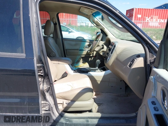 2006 Mercury Mariner Luxury with VIN 4M2YU56186DJ00220, listed as a IAAI auction lot 42174056 with 208,820 mi miles and . Bid and sale history available at DreamBid. Image 5.