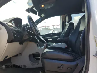 2018 Dodge Grand Caravan SXT z VIN 2C4RDGCG7JR299202, wystawiony jako Copart lot #53324845 z przebiegiem 87 654 mil mil oraz Szkoda całkowita • Salvage title. Historia ofert i sprzedaży dostępna na DreamBid. Obrazek 7.