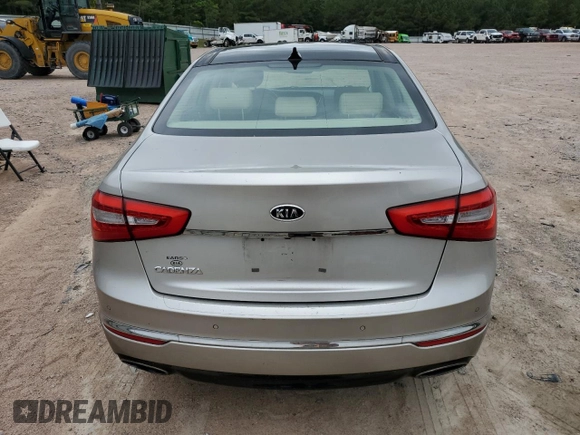 2014 Kia Cadenza Premium z VIN KNALN4D7XE5123003, wystawiony jako Copart lot #56565475 z przebiegiem 104 949 mil mil oraz Tytuł czysty. Historia ofert i sprzedaży dostępna na DreamBid. Obrazek 6.