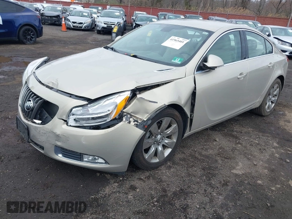 2012 Buick Regal with VIN 2G4GR5EK1C9141211, listed as a IAAI auction lot 41965401 with 31,941 mi miles. Bid and sale history available at carsss.com. Image 2.