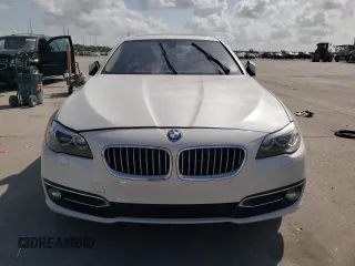 2016 BMW 5 Series 528i z VIN WBA5A5C57GD525550, wystawiony jako Copart lot #60000485 z przebiegiem 90 851 mil mil oraz Czysty tytuł • Clean title. Historia ofert i sprzedaży dostępna na DreamBid. Obrazek 5.