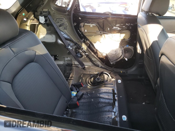 2020 Hyundai Kona Ultimate with VIN KM8K5CA52LU427338, listed as a Copart auction lot 67275882 with 32,864 mi miles. Bid and sale history available at carsss.com. Image 10.