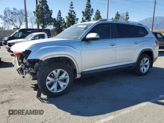2018 Volkswagen Atlas SE with VIN 1V2DR2CA8JC546213, listed as a Copart auction lot 50078235 with 85,815 mi miles and Salvage title. Bid and sale history available at DreamBid. Image 1.