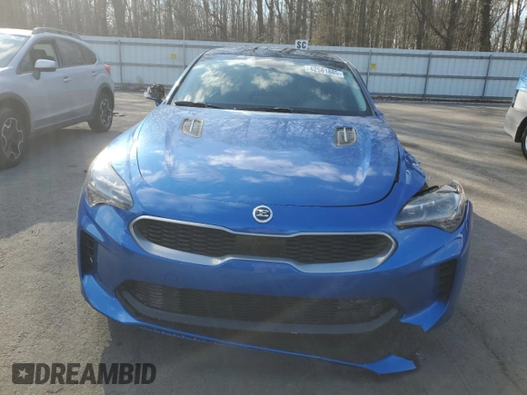 2018 Kia Stinger Premium with VIN KNAE25LA8J6021241, listed as a Copart auction lot 42581885 with 95,339 mi miles and Salvage Title. Bid and sale history available at carsss.com. Image 5.