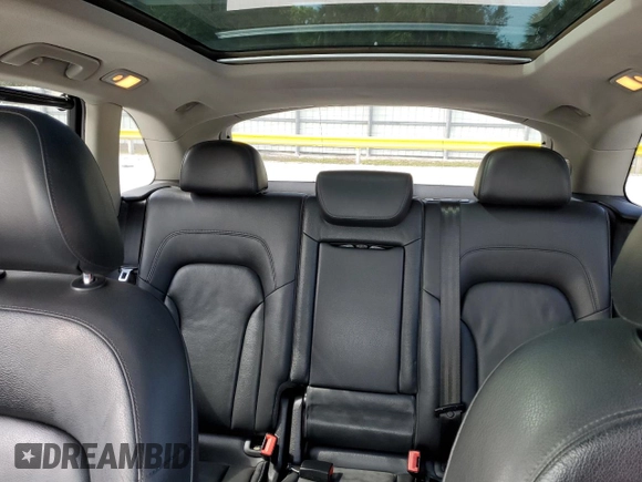 2012 Audi Q5 Premium Plus z VIN WA1DKAFP9CA043539, wystawiony jako Copart lot #53987635 z przebiegiem 179 979 mil mil oraz Czysty tytuł • Clean title. Historia ofert i sprzedaży dostępna na DreamBid. Obrazek 10.