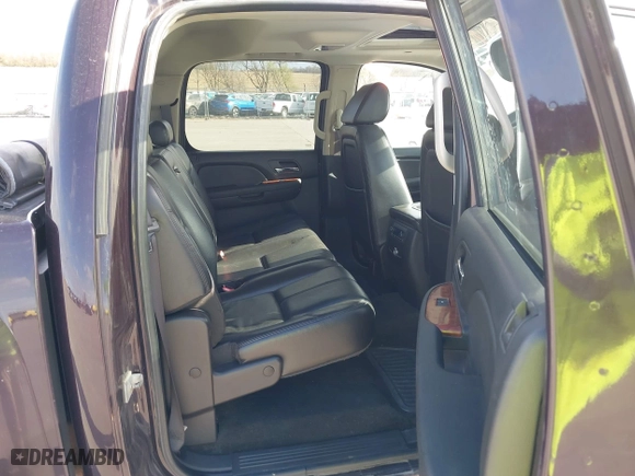 2008 Chevrolet Silverado 1500 LTZ with VIN 2GCEK133081240175, listed as a IAAI auction lot 42024317 with 214,559 mi miles. Bid and sale history available at carsss.com. Image 8.